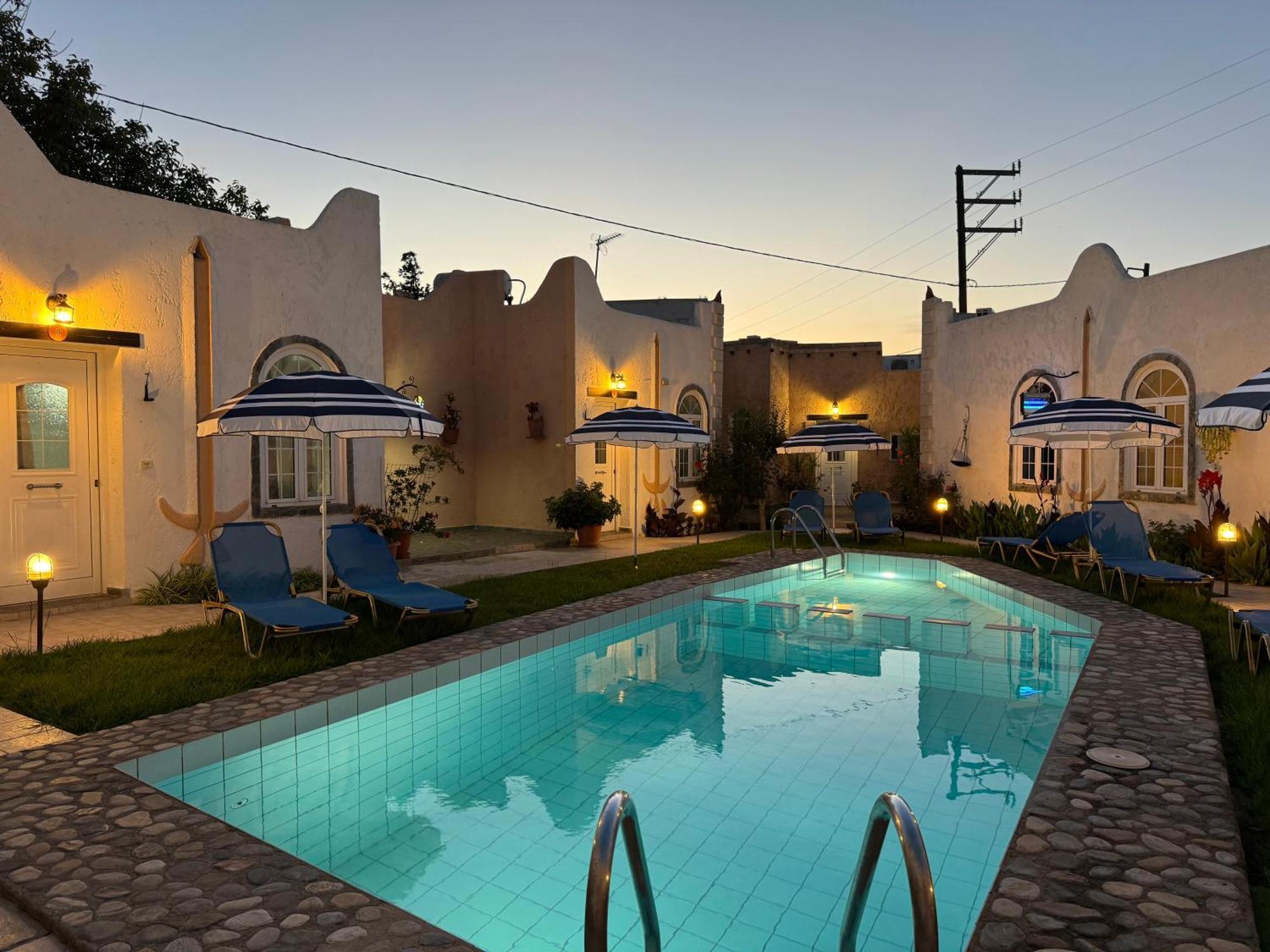 Konaki Apartments Maleme  Exterior photo